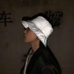 LZLRUN reflective fisherman's hat side angle highlights color-shifting effect.