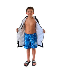 MACAR swim parka highlights pockets and hoodie for practical poolside use.