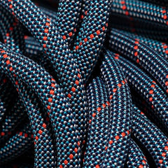Mammut 10.2 Crag Classic rope highlighting eco-friendly PFC-free design for responsible climbing.