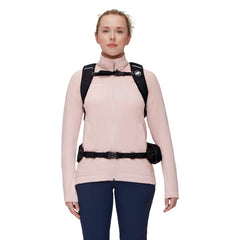 Mammut Lithium 15 Women hip belt with removable pocket for quick access
