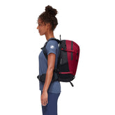 Mammut Lithium 20 main compartment view, organized space for day hikes