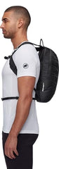Mammut Neon Light quick-access pocket highlights easy item retrieval on hikes.