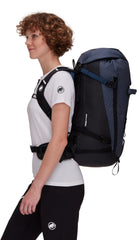 Mammut Trion 38L back system shown, balanced load distribution