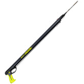 Mares Force speargun with dry muzzle enhances hydrodynamics for smoother dives.