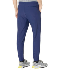 Marmot Elche Joggers Arctic Navy rear pocket, illustrating secure storage and relaxed fit