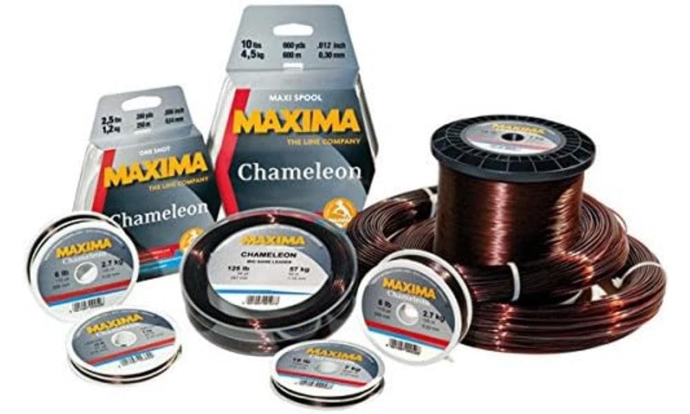 Maxima Chameleon 10MAX 600m 20lb spool for reliable casting and knot resistance.