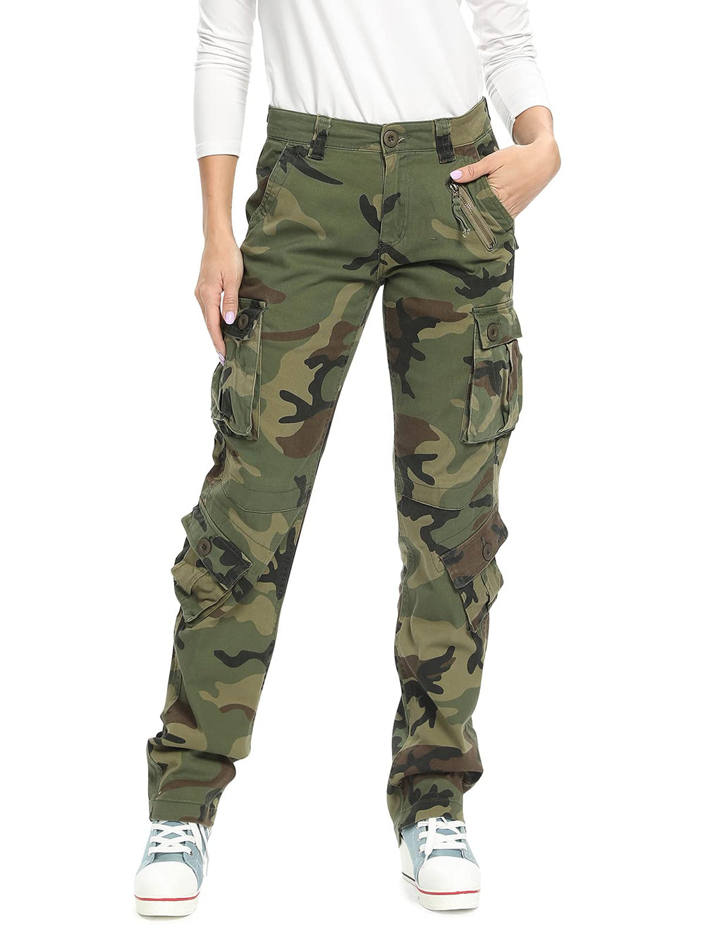 Mesinsefra women's tactical pants with front pocket detail for quick access