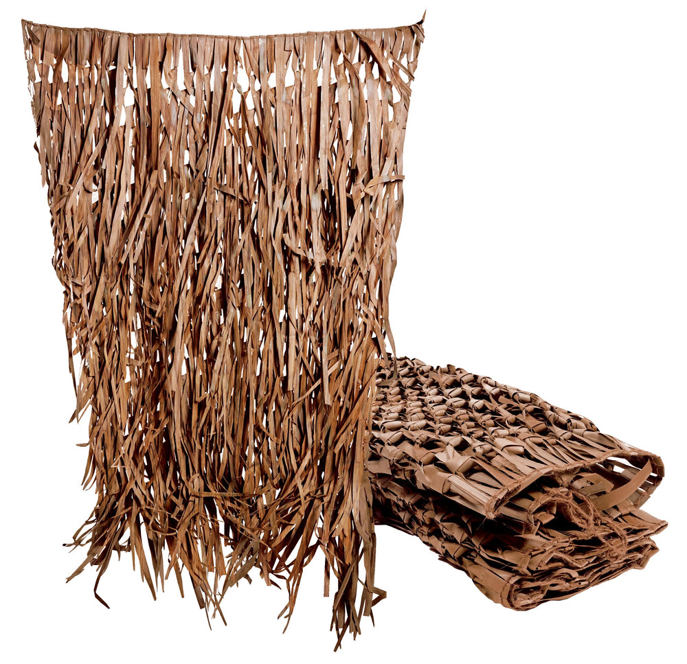 Momarsh Blind Grass sheets with palm leaves for authentic camouflage on blinds.