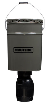 Moultrie MFG-13282 directional feeder front view with 30-degree cast for path feeding