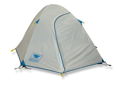 Bear Creek 2P tent entrance and vestibule for gear access.