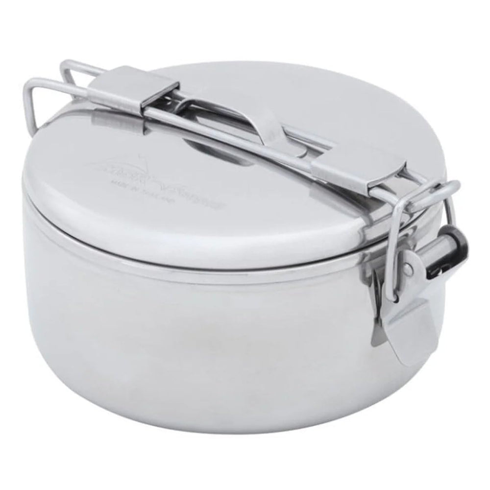 MSR pot on stove demonstrates compact 475 mL capacity for solo camping meals.