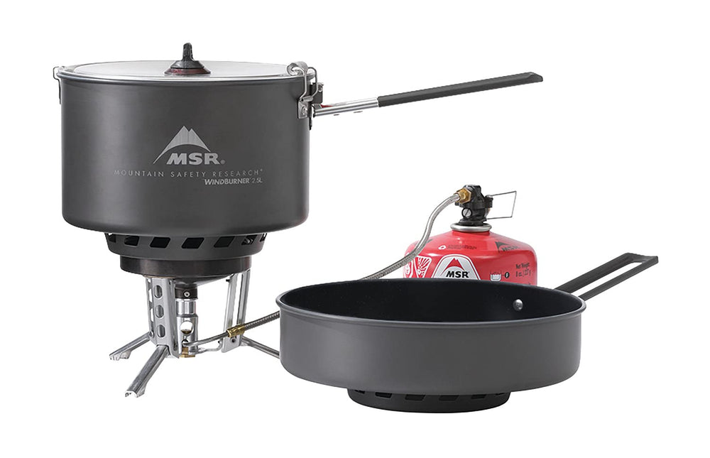 MSR WindBurner Combo 2.5L sauce pot ready for efficient simmering in wind.