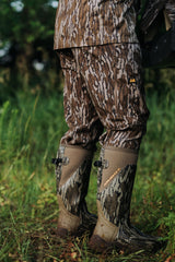Muddy DV8 Clutch Pants waist area detail for secure, comfortable fit