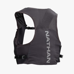 Nathan Pinnacle FeatherLite back pocket 1.5L shows ample storage for essentials.