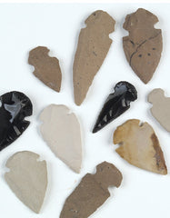 Nature-Watch replica arrowheads economy pack for display and educational scout projects.