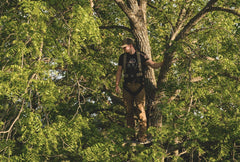 NatureBlend hang-on tree stand large 26.7x17.8-inch platform supports comfortable shooting.