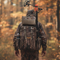 NEW VIEW saddle-hunting-backpack-bow-compartment demonstrates secure storage for bows