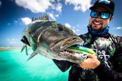 Nomad Design Riptide sinking with 2/0-4-9/0 hooks for versatile rigs.