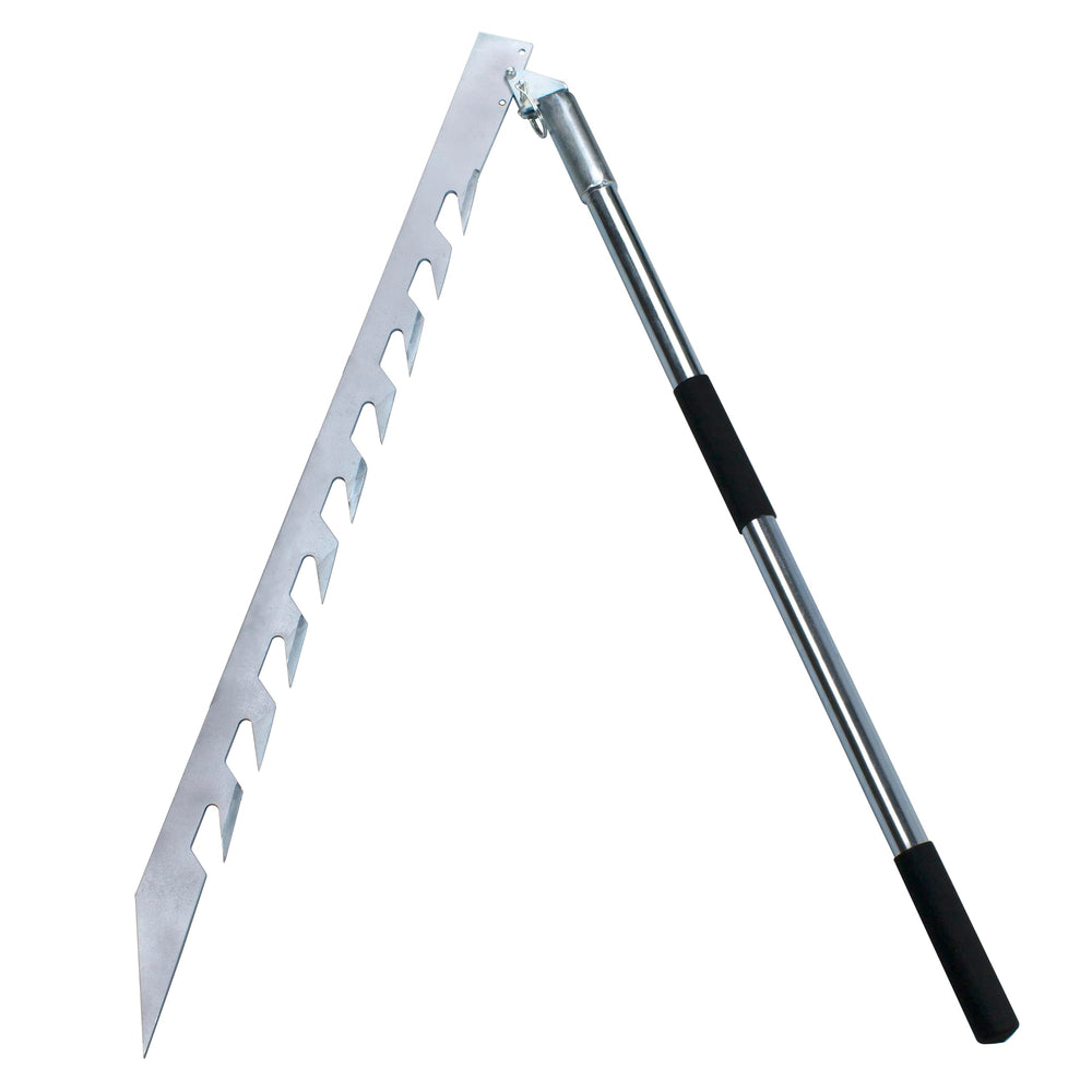 NULTRUMA folding ice saw blade cutting through ice