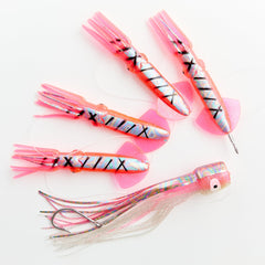OCEAN CAT lure features 3D eyes and rubber skirts for lifelike action.