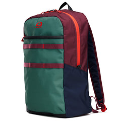OGIO AL LITE Convoy 21L strap detail emphasizes adjustable fit for versatility.
