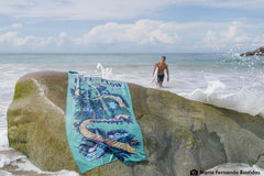 PackTowl Personal Flow Print odor-control feature highlights fresh reuse.