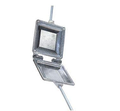 Palmer aluminum campfire sandwich maker long-handle design for safer outdoor grilling.