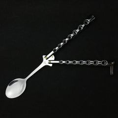 PinbWD butterfly spoon-saw edge for light camp prep.