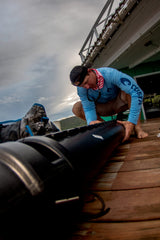 Carrying handle and wheels for easy transport