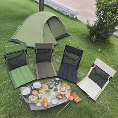 Durable aluminum frame and Oxford cloth support up to 200 pounds.