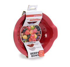 Prepara Metropolitan Berry Bowl colander drains water to keep berries fresh