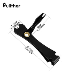 Fly fishing nippers with retractable retractor on vest