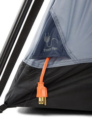 RAPIDSHELTER Caddis Rapid4 rainfly delivers weather protection during sudden showers.
