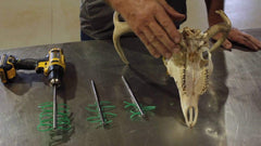 Raptorazor Scrambler string assembly configuration enables versatile use.