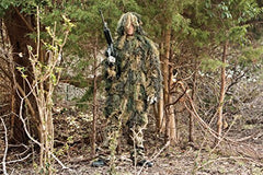 Red Rock ghillie parka front snap closure for quick on-and-off.