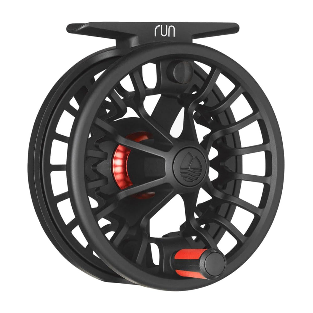 Redington Black 3-4 reel side view highlights lightweight handling.