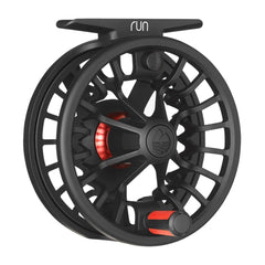 Redington Black 3-4 reel side view highlights lightweight handling.