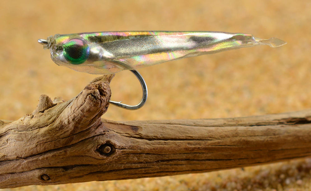 Region Fishing Gummy Minnow Fly Pearl showing lifelike action for saltwater species