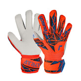 Reusch Attrakt junior gloves palm close-up—durable foam for artificial turf play