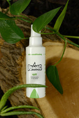 Rhino Skin Solutions Spit Hydrating Spray applied on hand improves grip