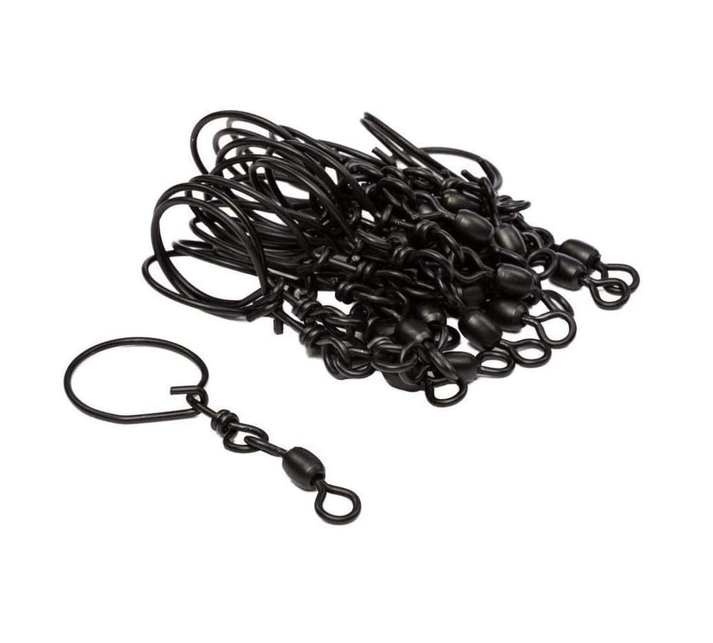 Rig Em Right heavy-duty decoy swivels with large 1 1/8 opening for versatile decoy setups.