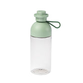 Room Copenhagen LEGO hydration bottle cap, easy to twist off for quick filling and cleaning.