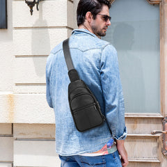 SAIION 9342 black back-strap-detail demonstrates adjustable comfort on the go.