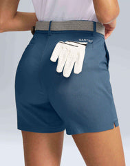 SANTINY quick-dry stretch fabric highlights breathable comfort during outdoor rounds.