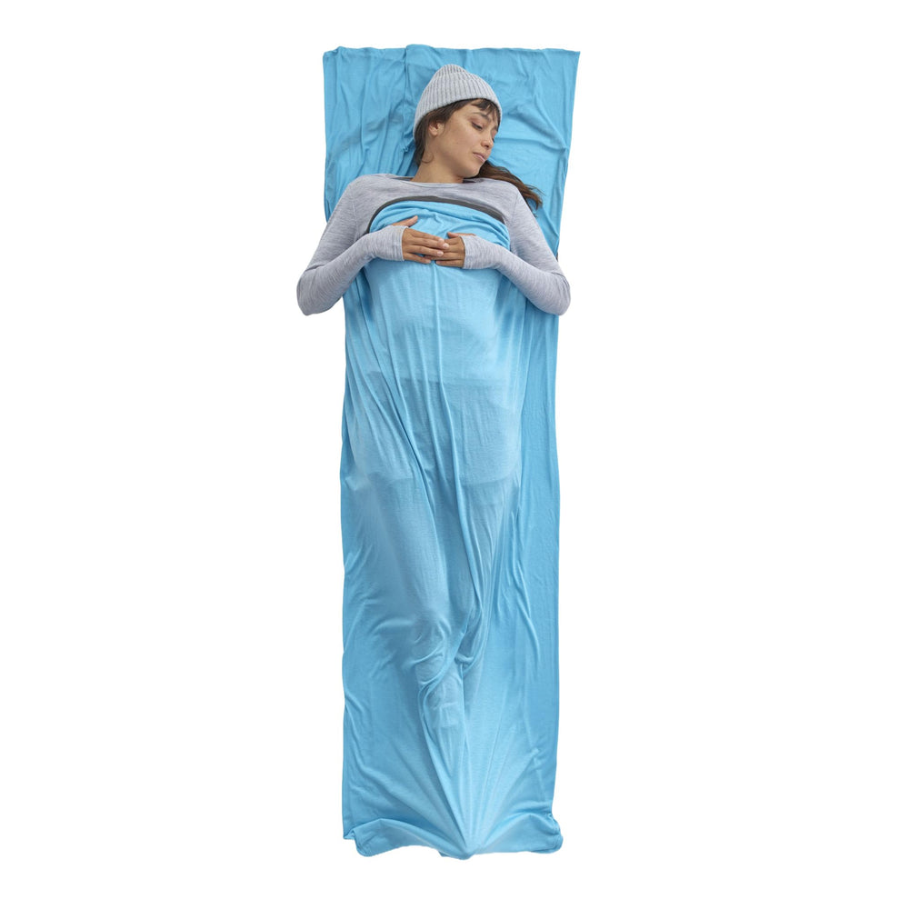 Sea to Summit Breeze liner rectangle shows roomy, unrestricted sleeping space.