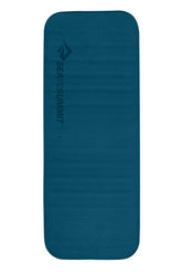 Sea to Summit Comfort Deluxe mat top view, plush 4-inch thickness for comfort.