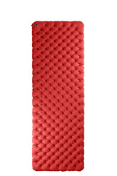 Sea to Summit Comfort Plus XT mattress top view shows insulated warmth and stable support.