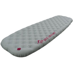 Insulated Sea to Summit Ether Light XT fabric helps retain warmth during cool nights