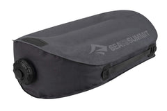 Sea to Summit Watercell X dispenser cap enables convenient water dispensing on-the-go.