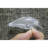 Shelt unpainted 15-square-bill crankbait demonstrates versatile casting in clear and murky water